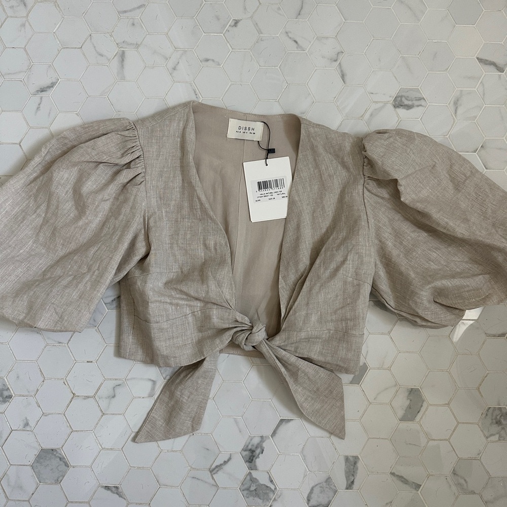 DISSH tie front top